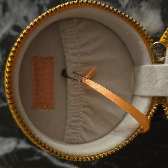 ❤️BUY 2 GET 1 FREE  Vibrant Yellow Floral Cosmetic Bag with Zipper - Picture 8 of 12